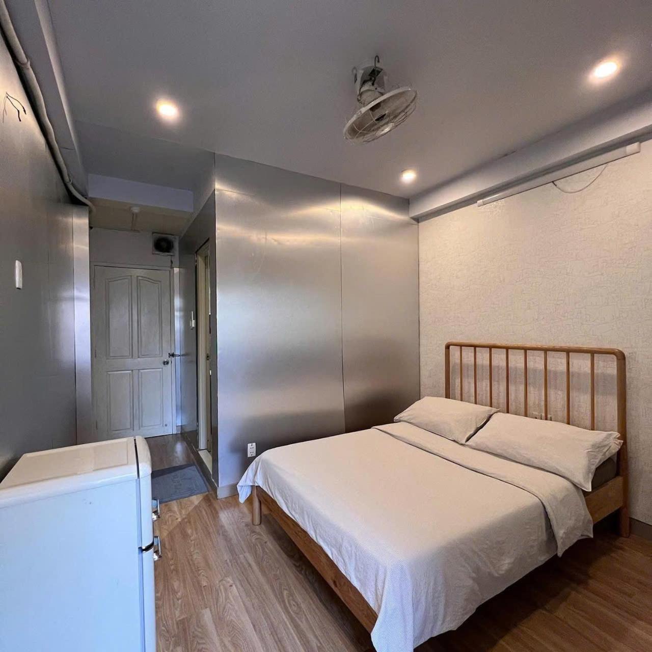 Khách sạn Meow & Cafe 2 *